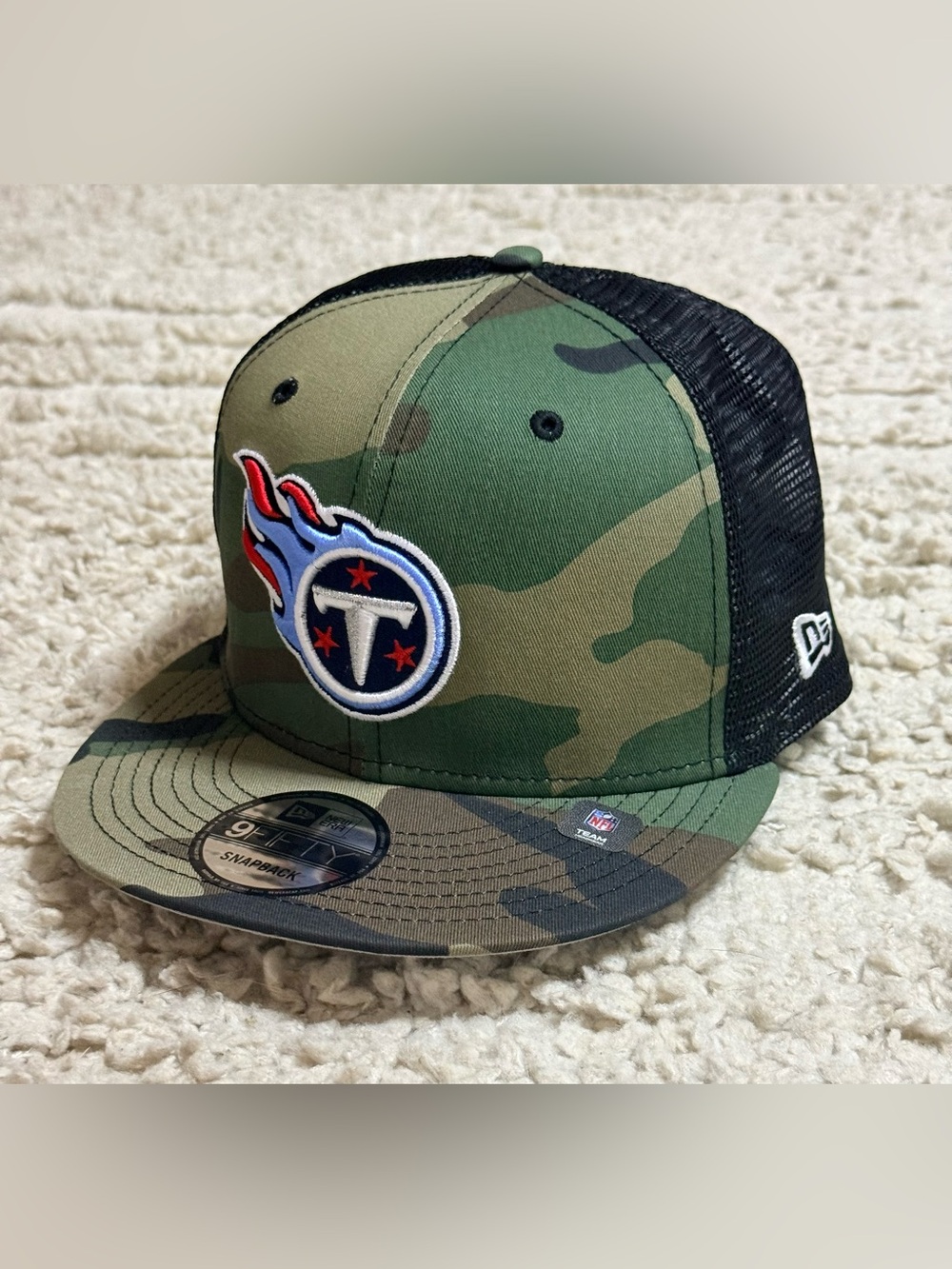 New Era Tennessee Titans NFL 9FIFTY Snapback Camo Trucker Hat One Size